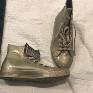 Plastic gold converse(new)